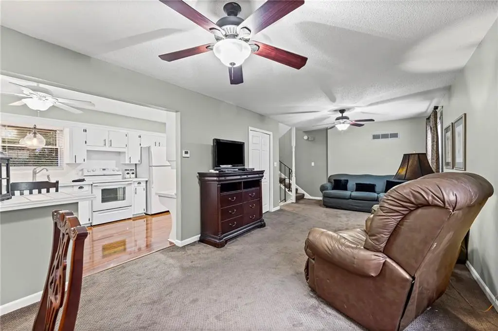 3725 NE Colonial Drive, Lees Summit, MO 64064 - Image #1
