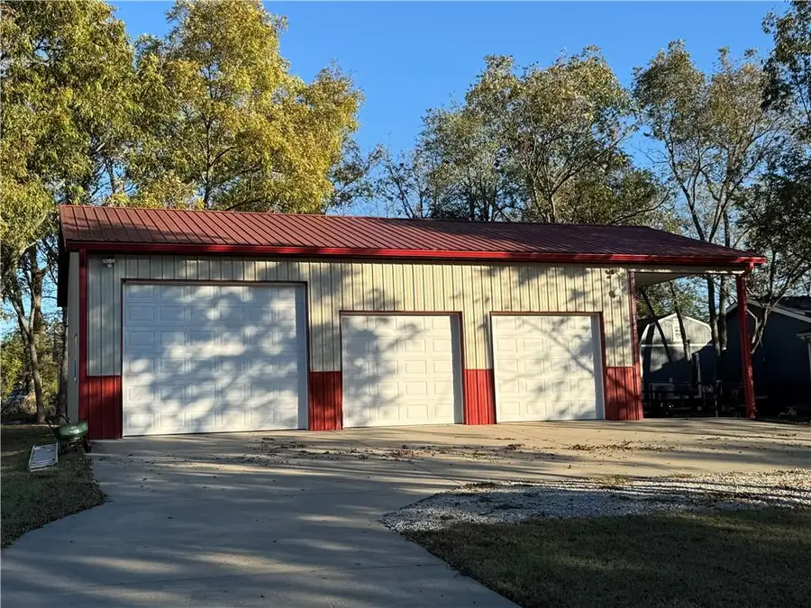 190 & 193 Timber Valley Drive, Linn Valley, KS 66040 - Image #2