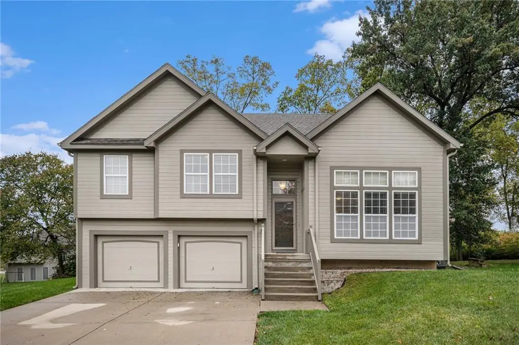 8779 N Hull Avenue, Kansas City, MO 64154 - Image #1