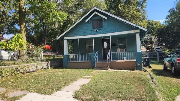 2451 Poplar Avenue, Kansas City, MO 64127