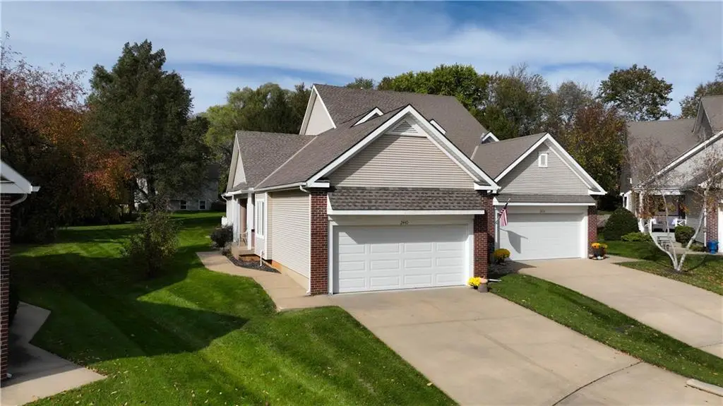 2440 W 137th Place, Leawood, KS 66224 - #1