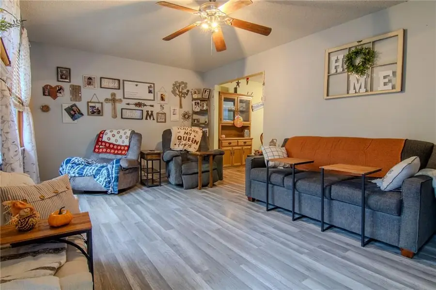 218 Crawford Drive, Clinton, MO 64735 - Image #3