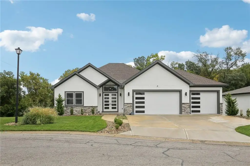 5443 N 101 Terrace, Kansas City, KS 66109 - Image #1