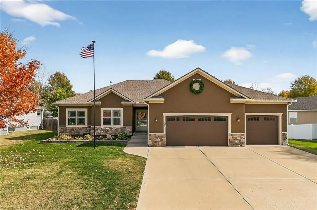 625 S Kisner Circle, Independence, MO 64056 - #1