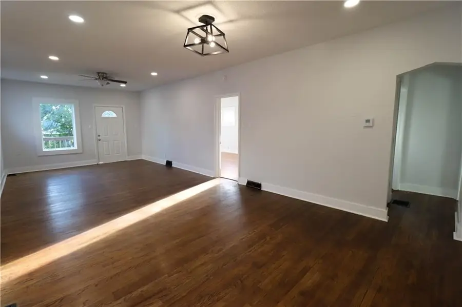 1052 Cleveland Avenue, Kansas City, KS 66101 - Image #3
