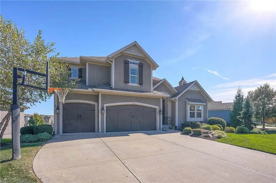 3301 W 157 Street, Overland Park, KS 66224 - Image #2