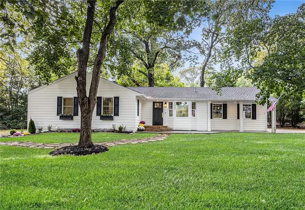 9222 Belinder Road, Leawood, KS 66206