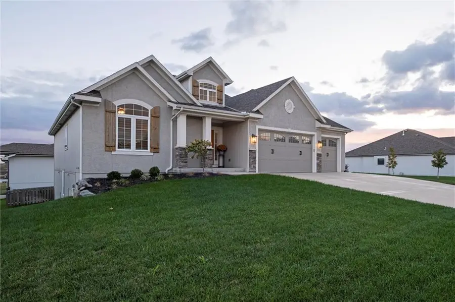 2703 NE 92nd Street, Kansas City, MO 64156 - Image #2