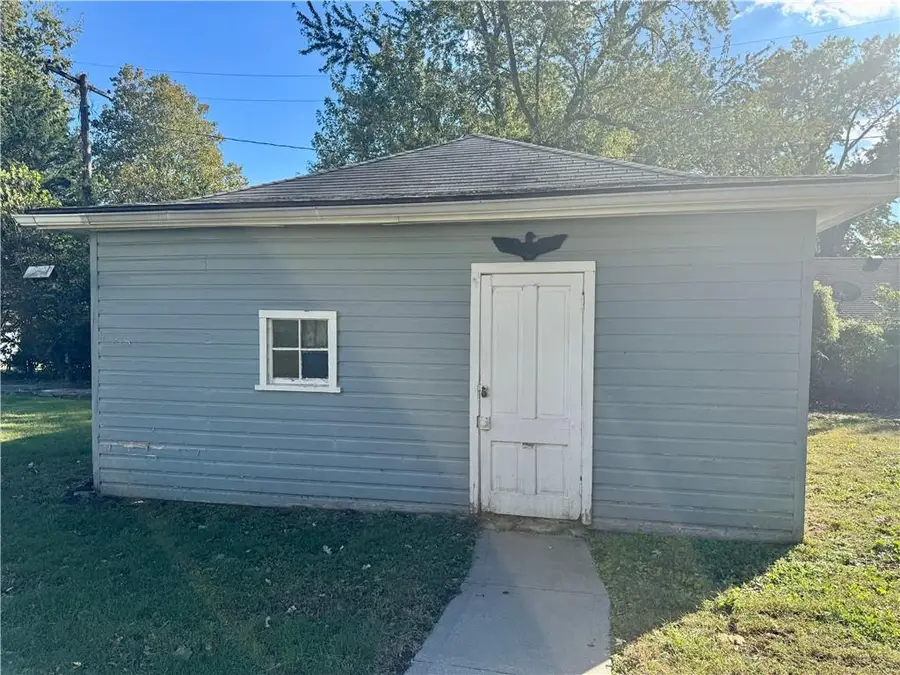1011 Kickapoo Street, Leavenworth, KS 66048 - Image #3