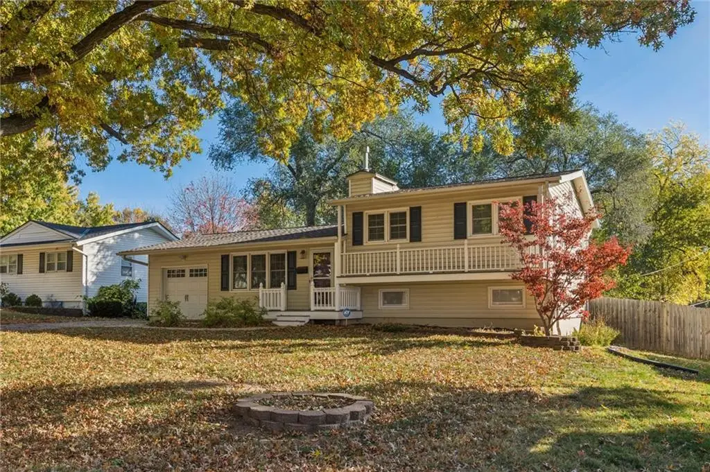 7425 Melrose Lane, Shawnee, KS 66203 - Image #1