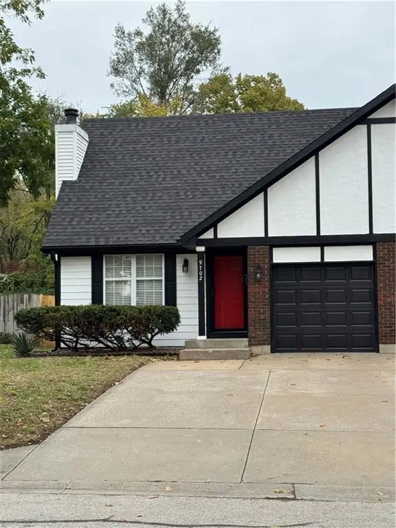 9702 W 61st Street, Shawnee, KS 66203 - #1