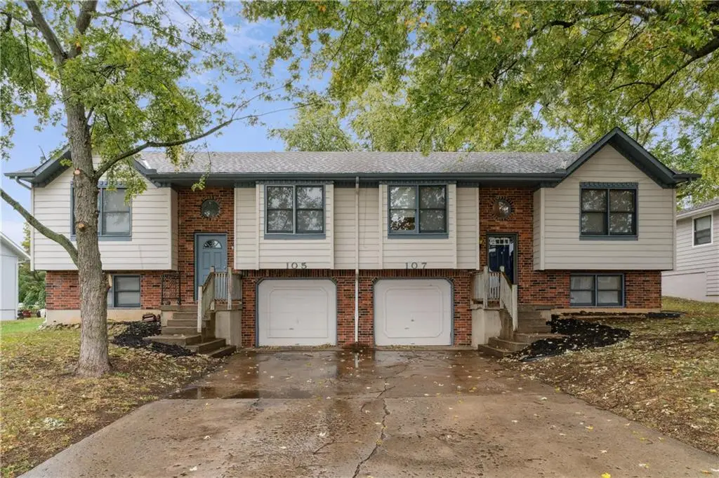 105-107 Brookridge Drive, Harrisonville, MO 64701 - Image #1