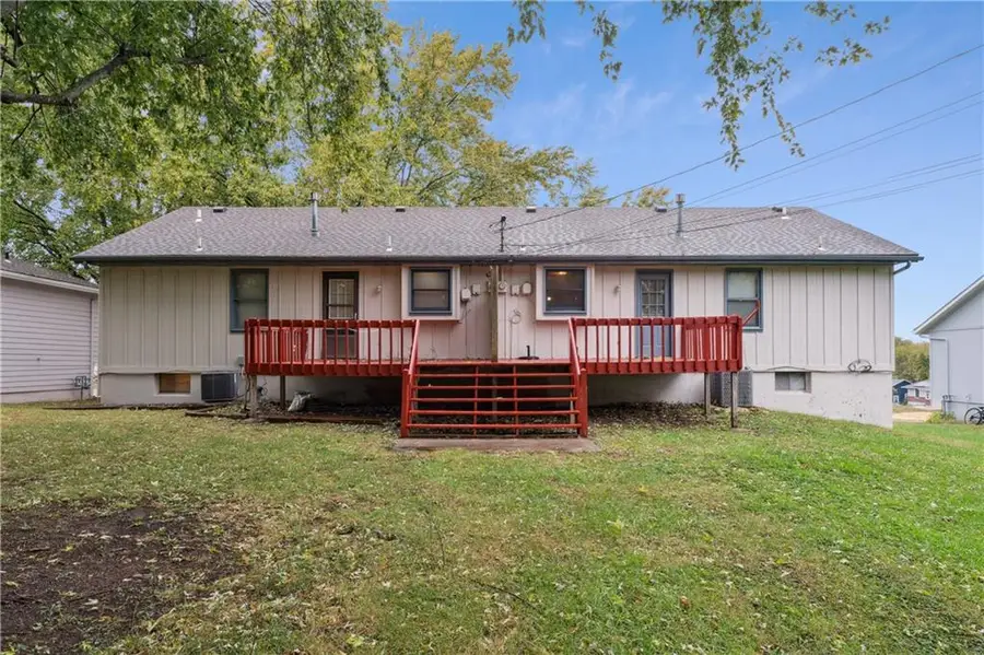 105-107 Brookridge Drive, Harrisonville, MO 64701 - Image #2