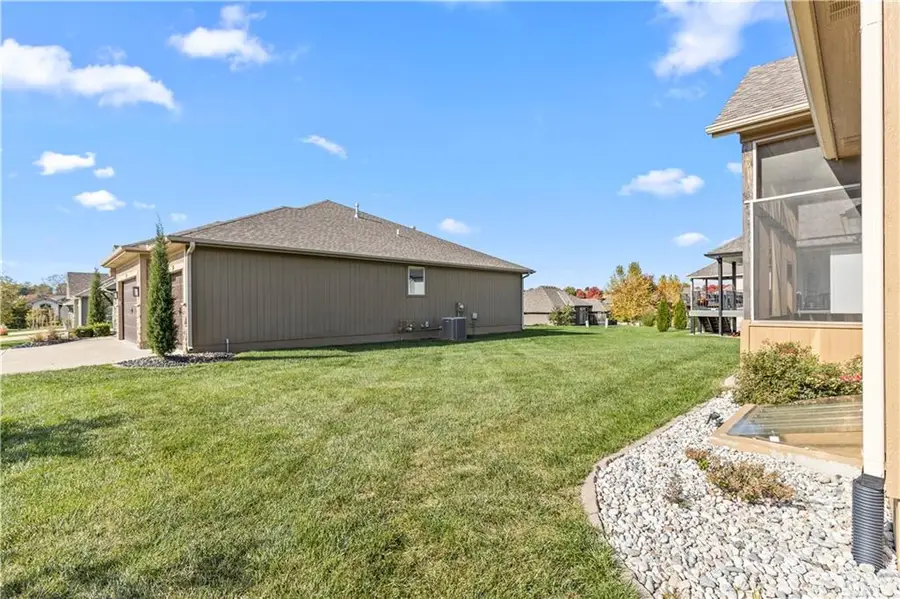 4060 NE Timberlake Court, Lees Summit, MO 64064 - Image #3