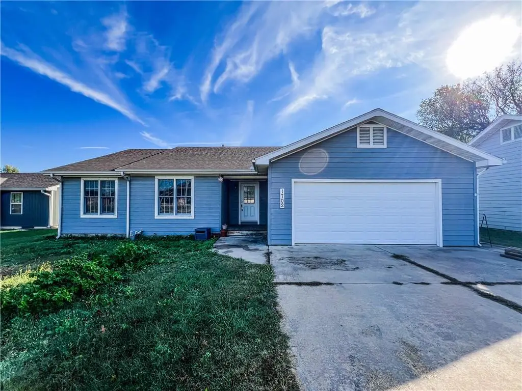 1702 N 3rd Street, Neodesha, KS 66757 - #1