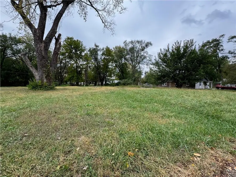 6634 Sherman Street, Saint Joseph, MO 64504 - Image #3