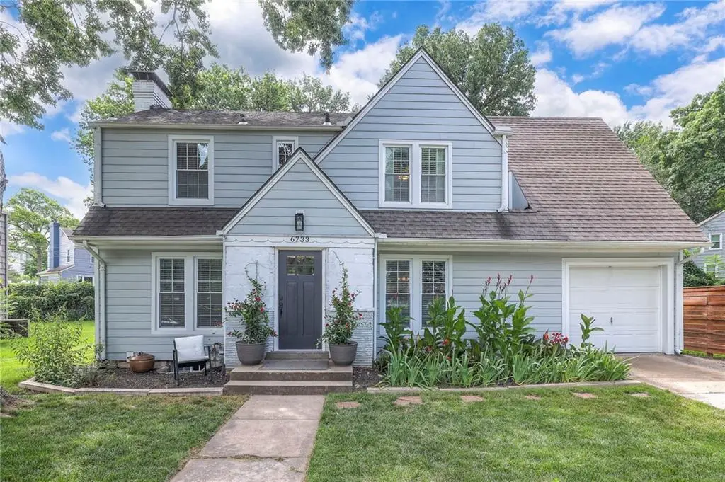 6733 Rockhill Road, Kansas City, MO 64131 - Image #1