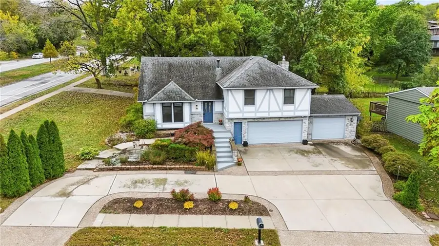 3001 Longhorn Drive, Lawrence, KS 66049 - Image #3
