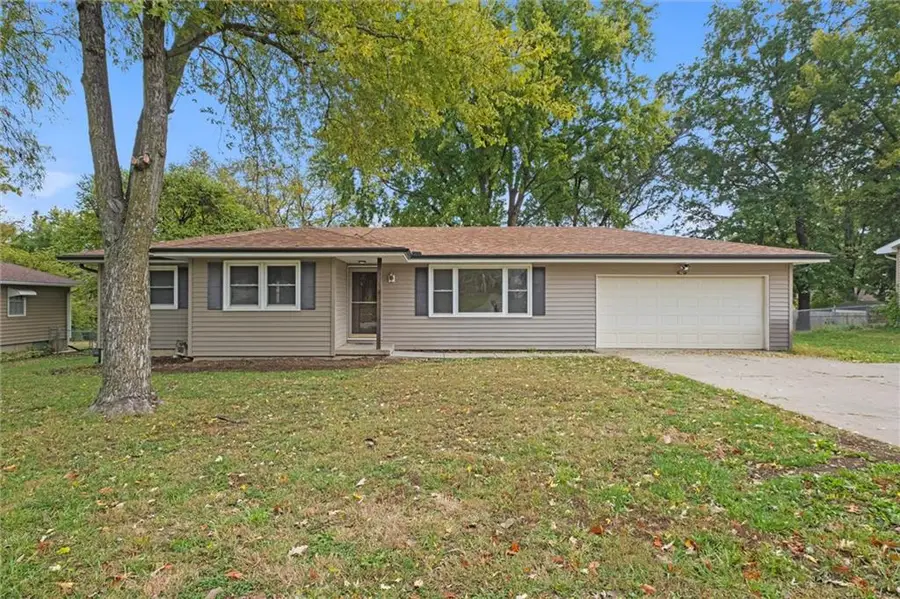 501 S 20th Street, Leavenworth, KS 66048 - Image #2