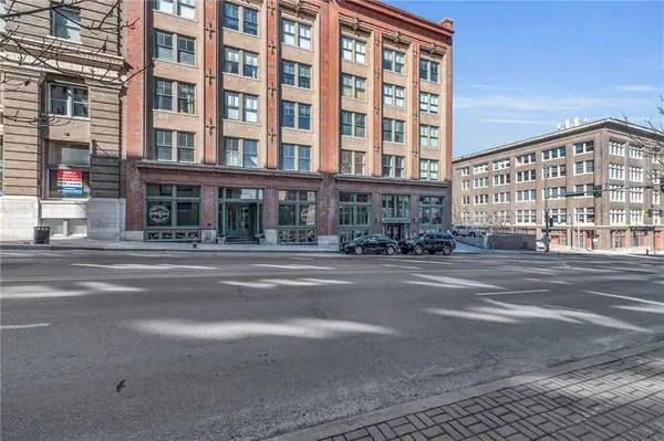 700 Broadway Boulevard #310, Kansas City, MO 64105
