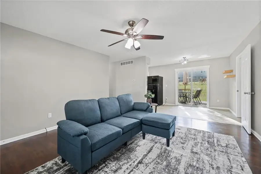 303 W Marcia Avenue, Independence, MO 64050 - Image #3