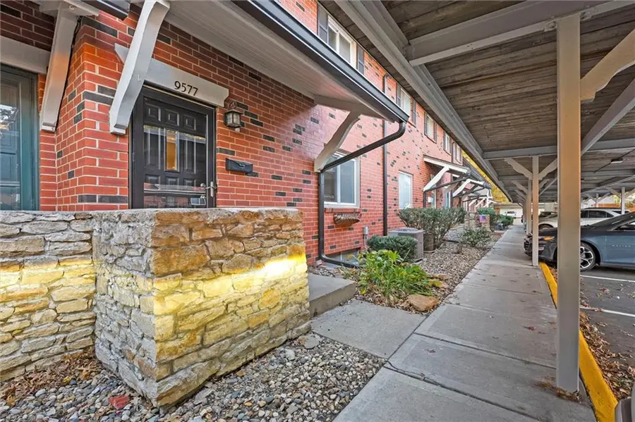 9577 Outlook Street, Overland Park, KS 66207 - Image #3