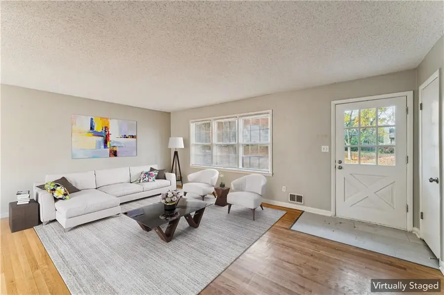 5007 Outlook Street, Mission, KS 66202 - Image #2