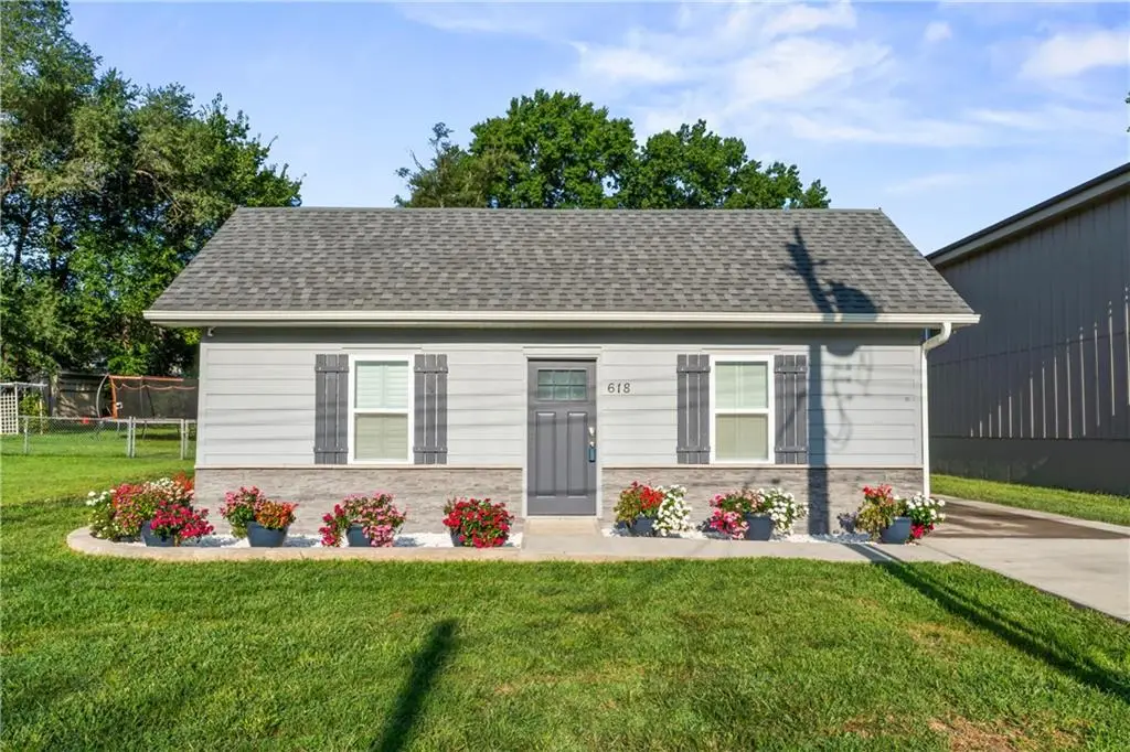 618 NW Thieme Street, Grain Valley, MO 64029 - #1