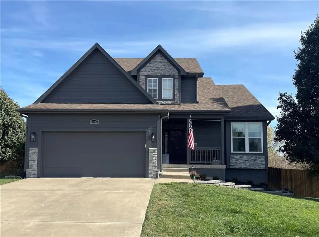 20127 Falcon Ridge Drive, Spring Hill, KS 66083 - #1