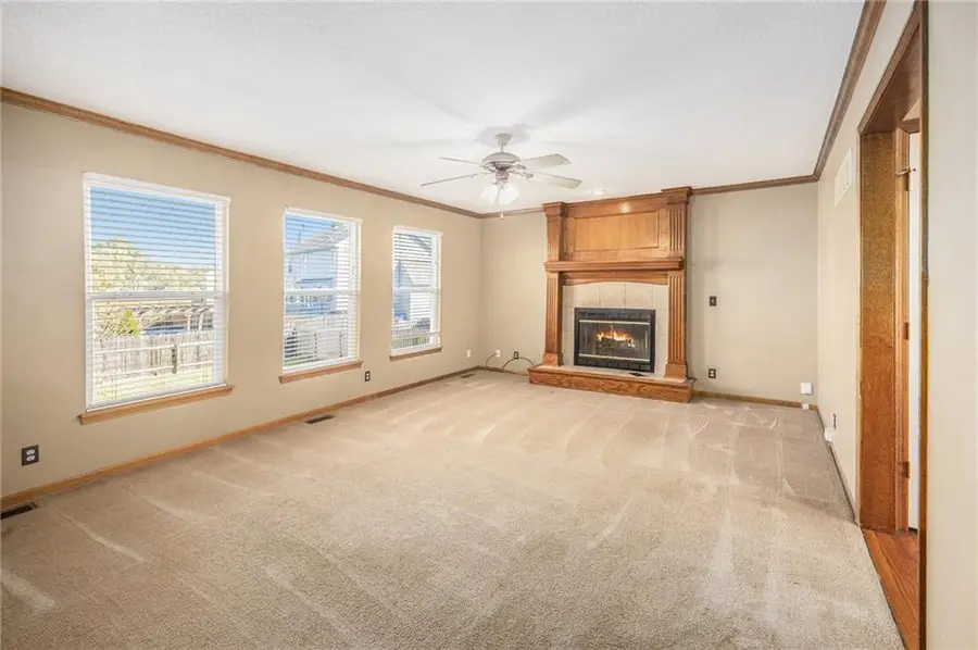 1108 Yokley Drive, Raymore, MO 64083 - Image #3