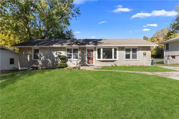 426 NW 81st Street, Kansas City, MO 64118