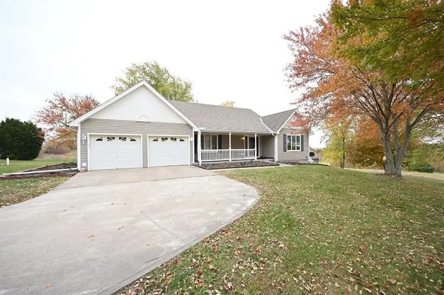 22745 S King Road, Weston, MO 64098 - Image #2
