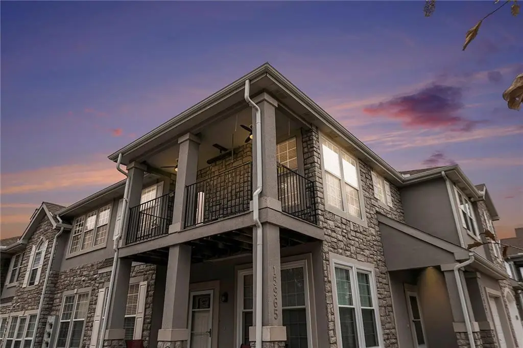 15967 S Crestview Drive, Olathe, KS 66062 - Image #1