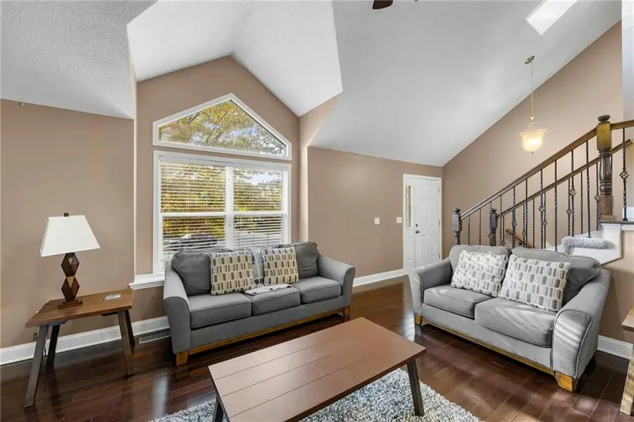 16373 S Church Street, Olathe, KS 66062 - Image #3