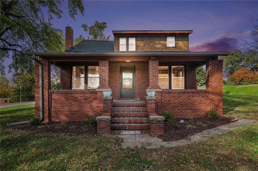 3929 Pickett Road, Saint Joseph, MO 64503 - Image #2