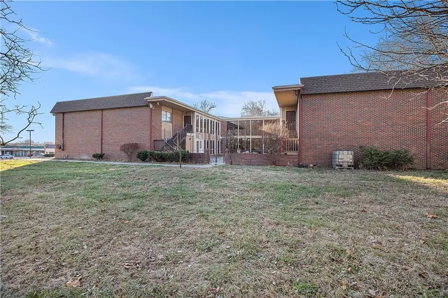 6016 Leavenworth Road, Kansas City, KS 66104 - Image #2