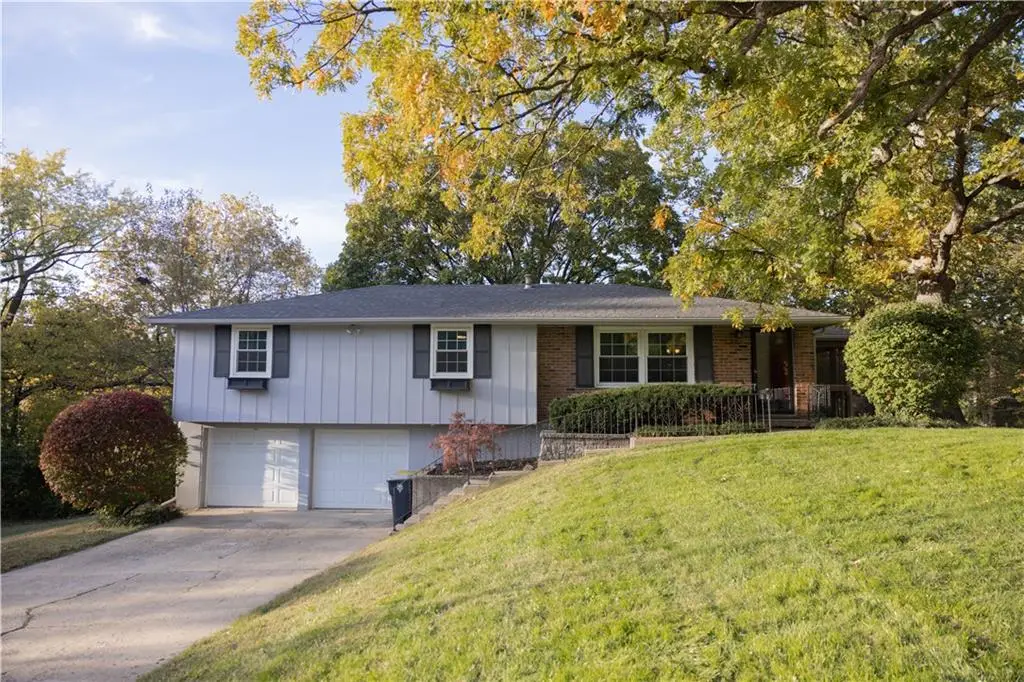 4912 NW 61st Terrace, Kansas City, MO 64151 - #1