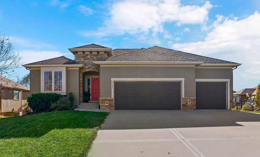 19435 W 200th Terrace, Spring Hill, KS 66083 - Image #2