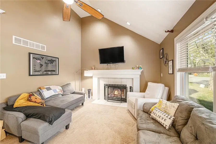 3542 NE Rock Creek Drive, Kansas City, MO 64116 - Image #3