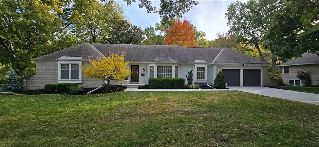 2405 W 104th Terrace, Leawood, KS 66206 - #1