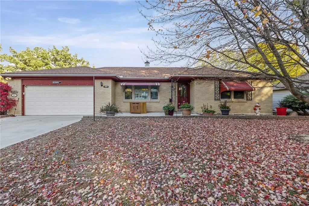 2215 N 82nd Terrace, Kansas City, KS 66109 - Image #1