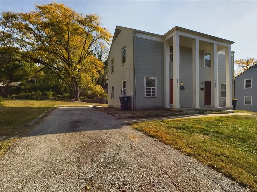 7433 Arleta Boulevard, Kansas City, MO 64132 - Image #2