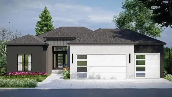 2213 SW Heartland Court, Lee's Summit, MO 64082