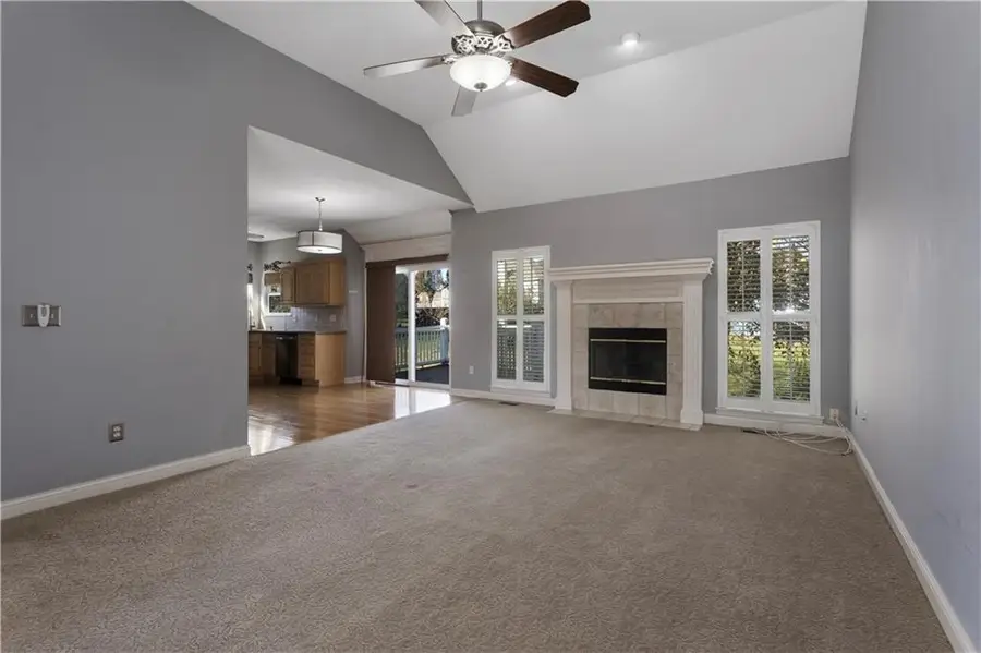 414 Killarney Lane, Smithville, MO 64089 - Image #3