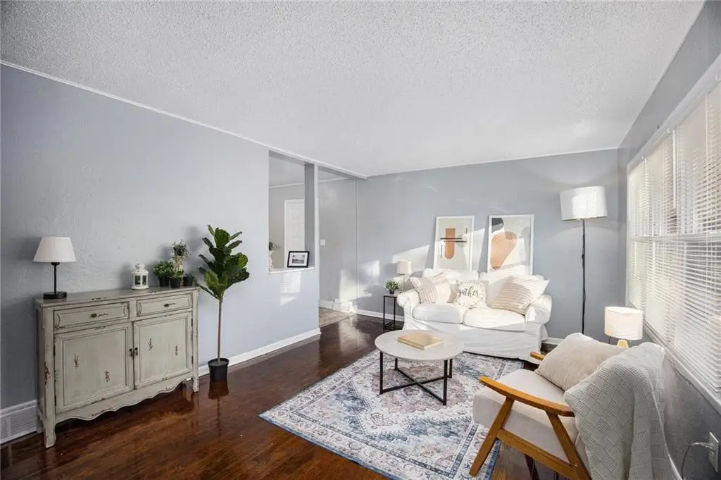 9812 Marsh Avenue, Kansas City, MO 64134 - Image #1