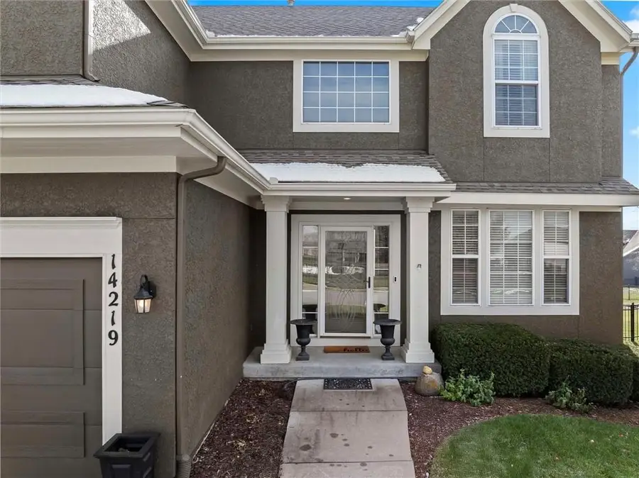14219 Amanda Lane, Basehor, KS 66007 - Image #3