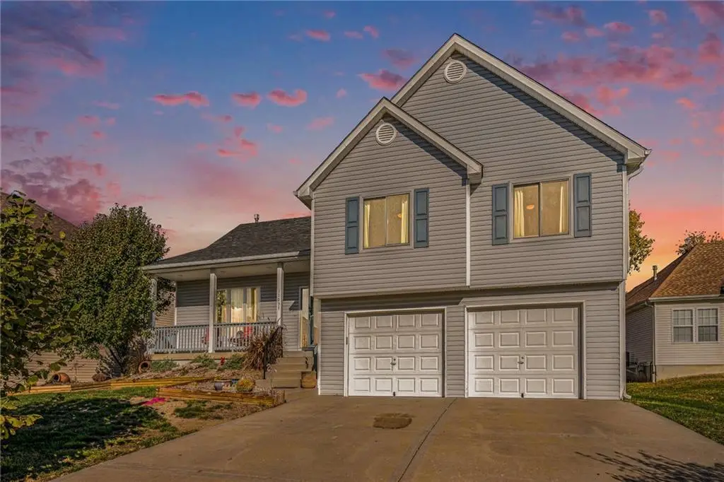 1105 Baker Ridge Circle, Platte City, MO 64079 - #1