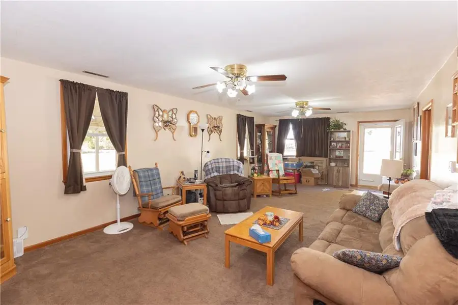 729 W 3rd Street, Cherryvale, KS 67335 - Image #2