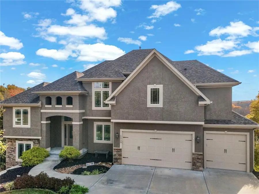 11729 S Barth Road, Olathe, KS 66061 - Image #2