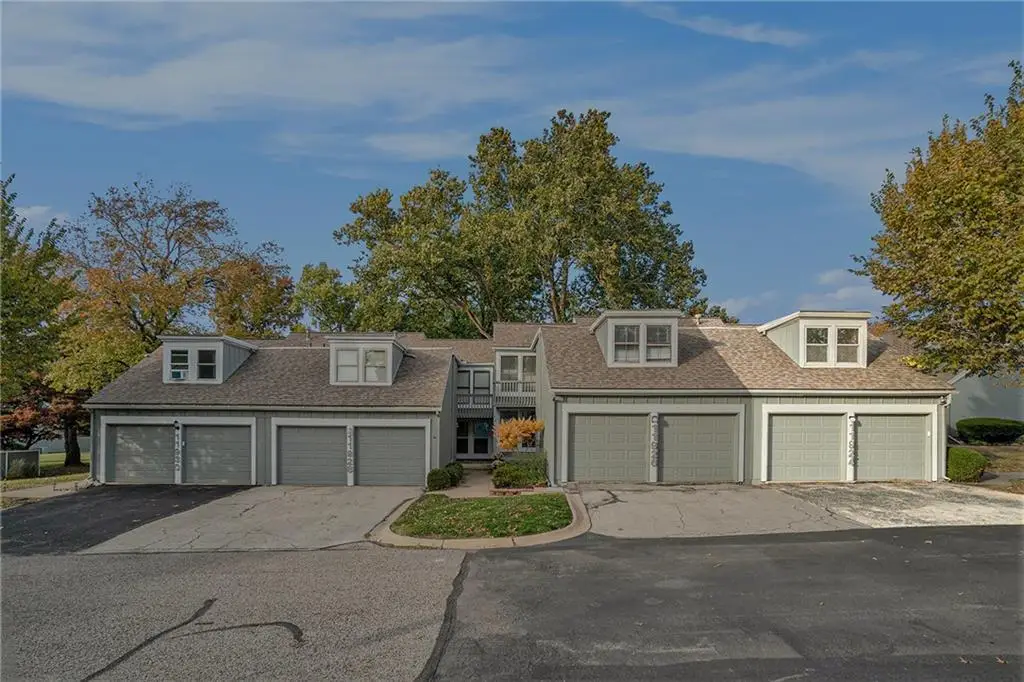 11924 W 82nd Terrace, Lenexa, KS 66215 - #1